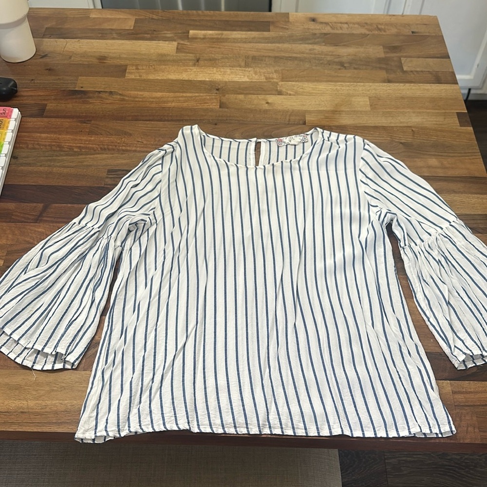 Pink rose brand blue and white striped shirt